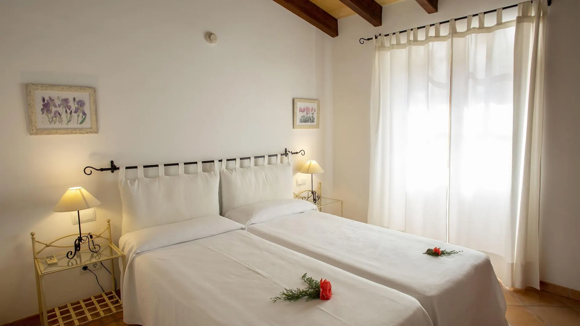Hotel Apartament Sa Tanqueta De Fornalutx - Adults Only 4*,